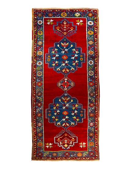 Antique Karapinar Salur Side Rug 100+ Age 139 x 335 cm